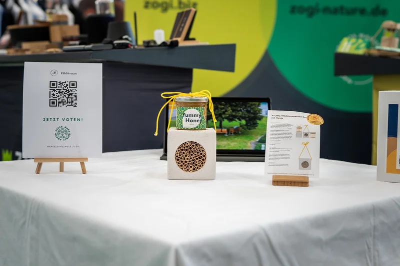 RawmanPictures - Sebastian Schiefermayr | Marke[ding] Wels | Naturprodukt-Präsentation: Innovatives Design und handwerkliche Qualität auf Messen entdecken.
