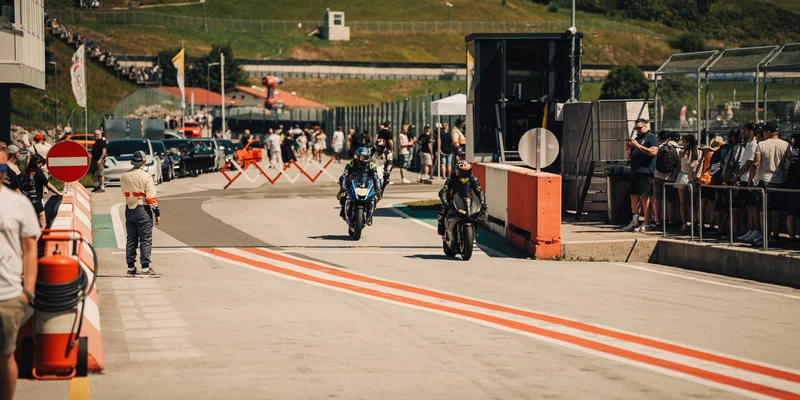 RawmanPictures - Sebastian Schiefermayr | Motortag 2026 | Motorrad-Rennstrecken-Action: Sportfotografie auf der Piste. Adrenalin und Geschwindigkeit.